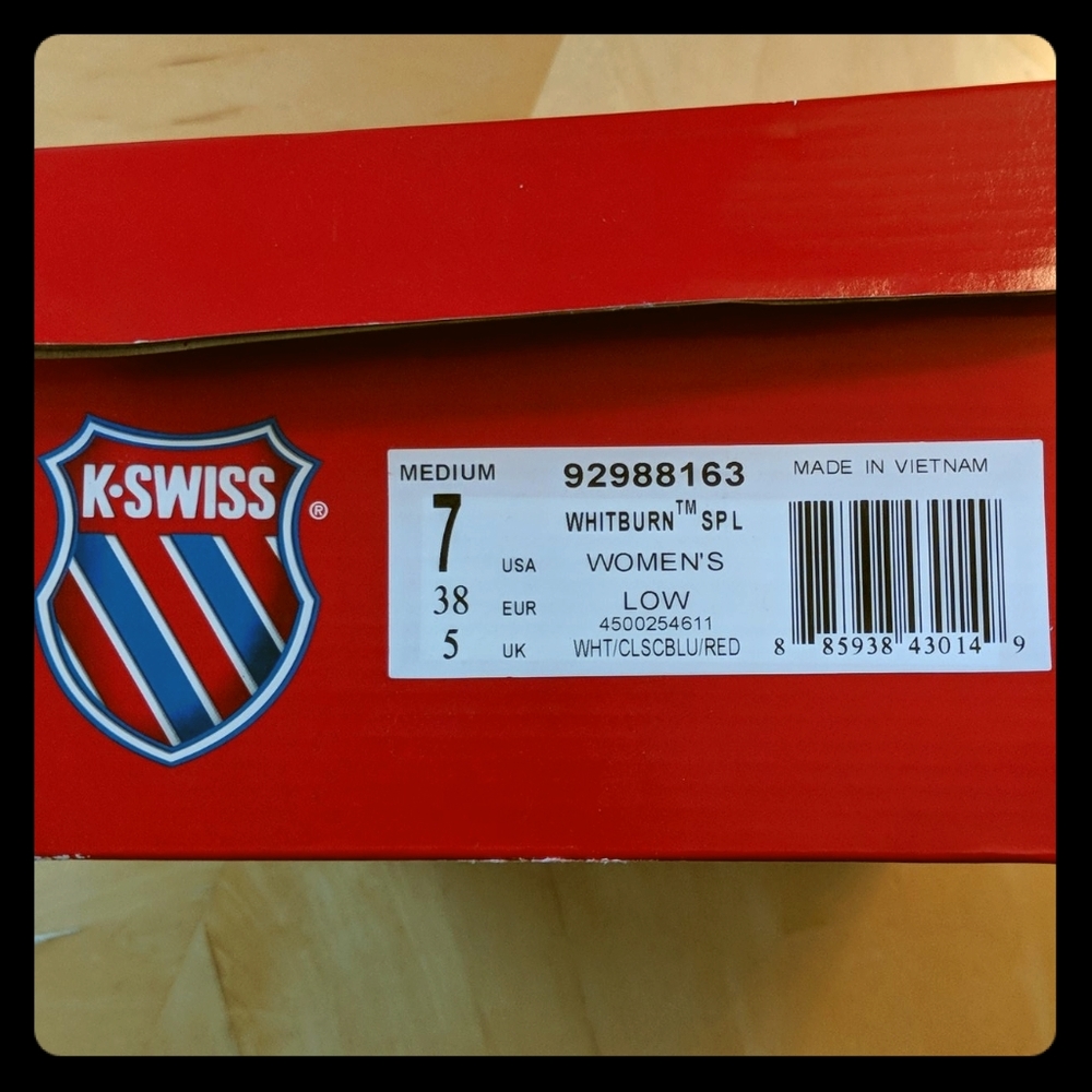 Women's shoes